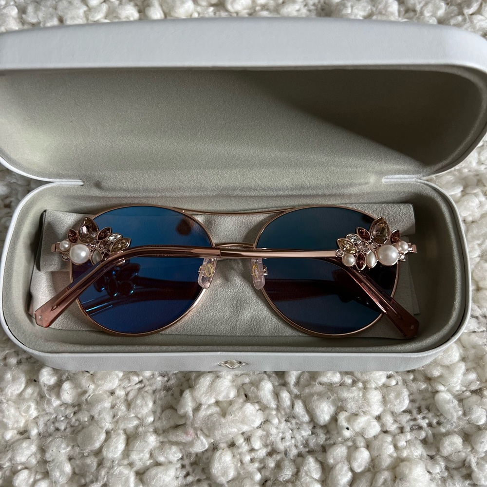 Swarovski Sunglasses! - Picture 14 of 15